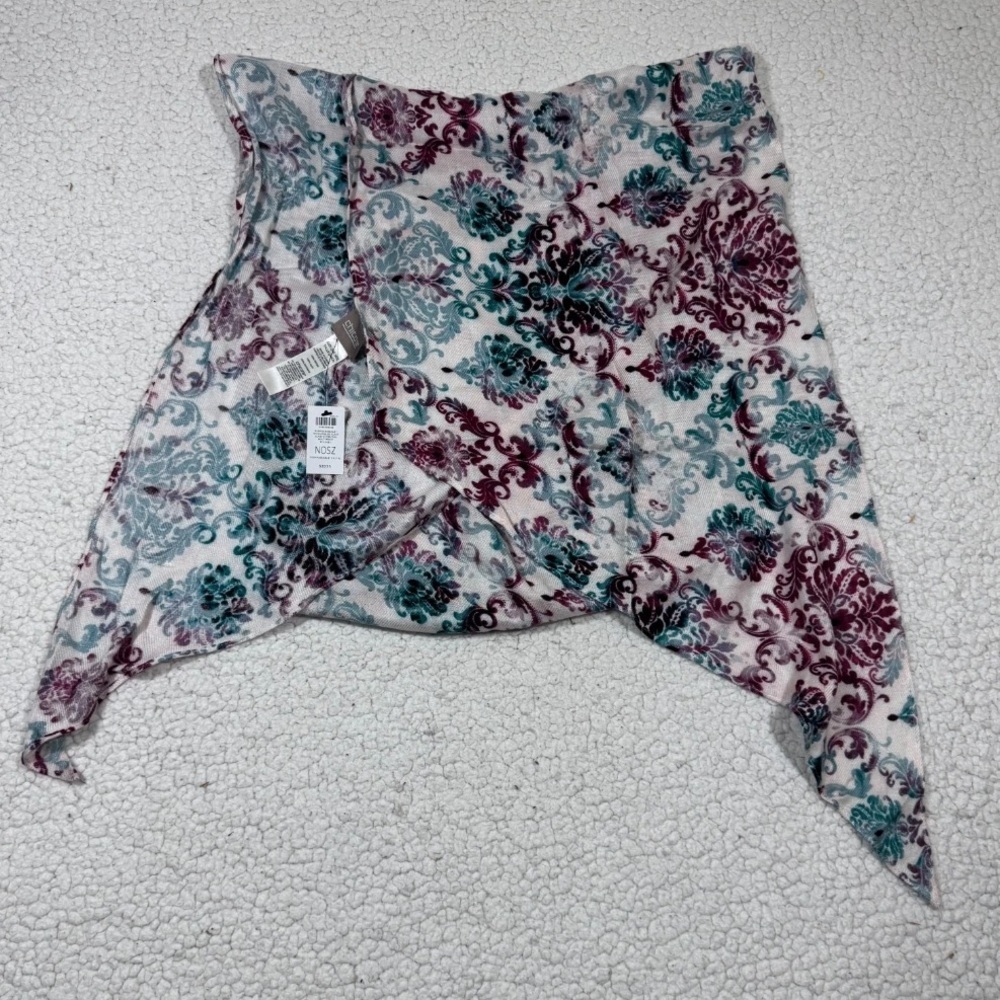 NWT CHICOS Women's Oblong Scarf lightweight Paisley Angled 16 x 78"